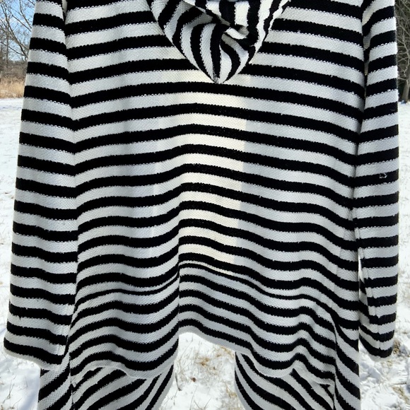 Tristan Stripe statement Jacket with hoodie  size Large Black/white - Picture 2 of 8